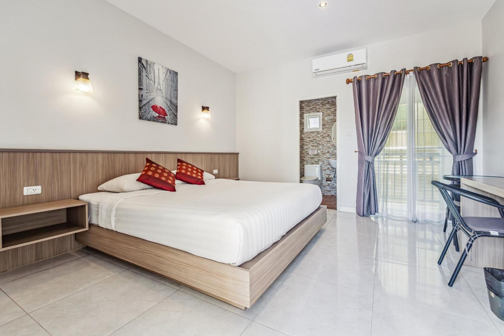 Winrisa Place Nai Yang Beach Exterior foto